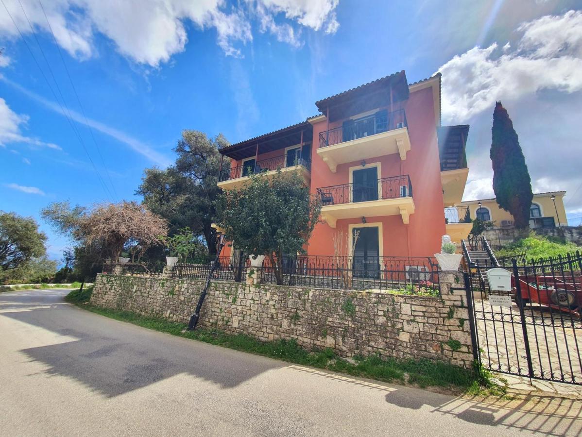 Bella De Lux Residence Kato Korakiana Esterno foto
